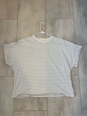 Abercrombie & Fitch Tee